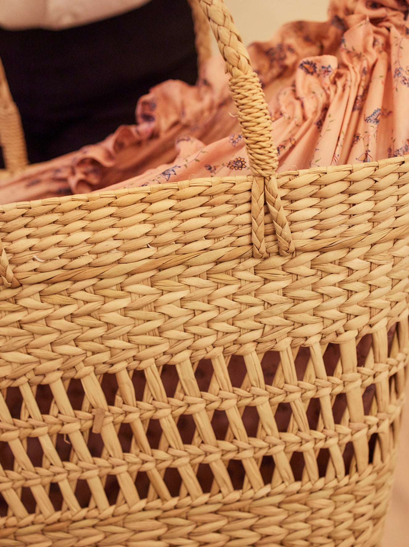 Oversized Straw bags - Pink/Red tones